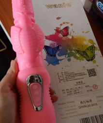 Dương Vật hồng thụt sạc tỏa nhiệt